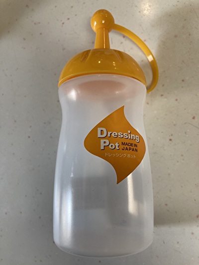 ドレッシングボトル